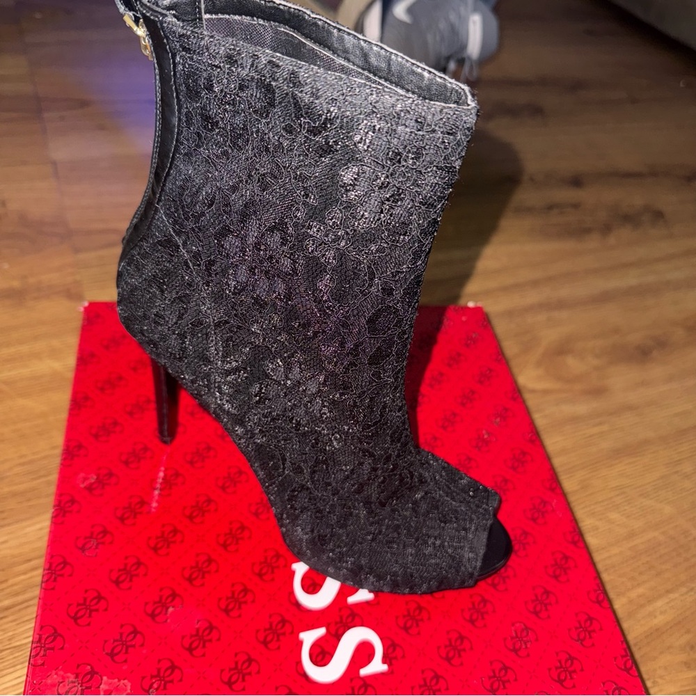 Elegant Black Lace Peep-Toe Booties